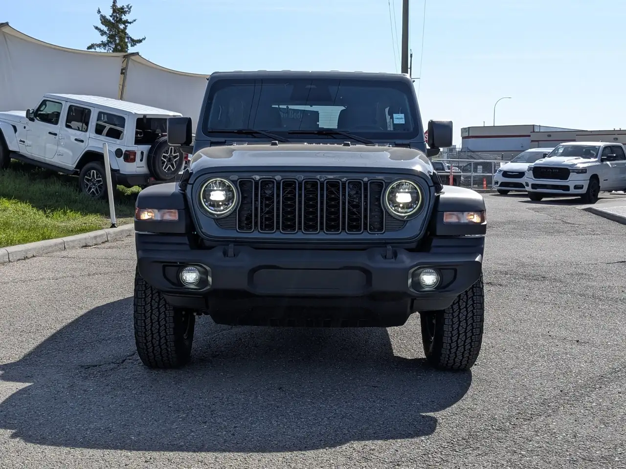 Jeep Wrangler снимка Jeep Wrangler