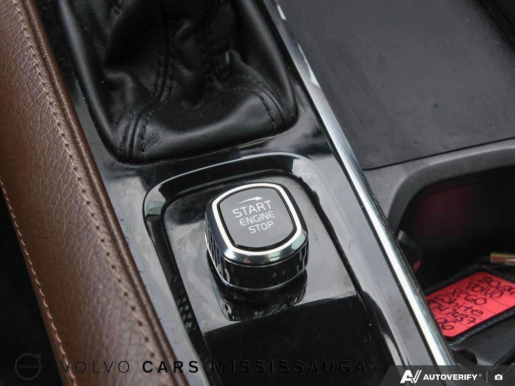 2022 Volvo XC90 Momentum thumb 27