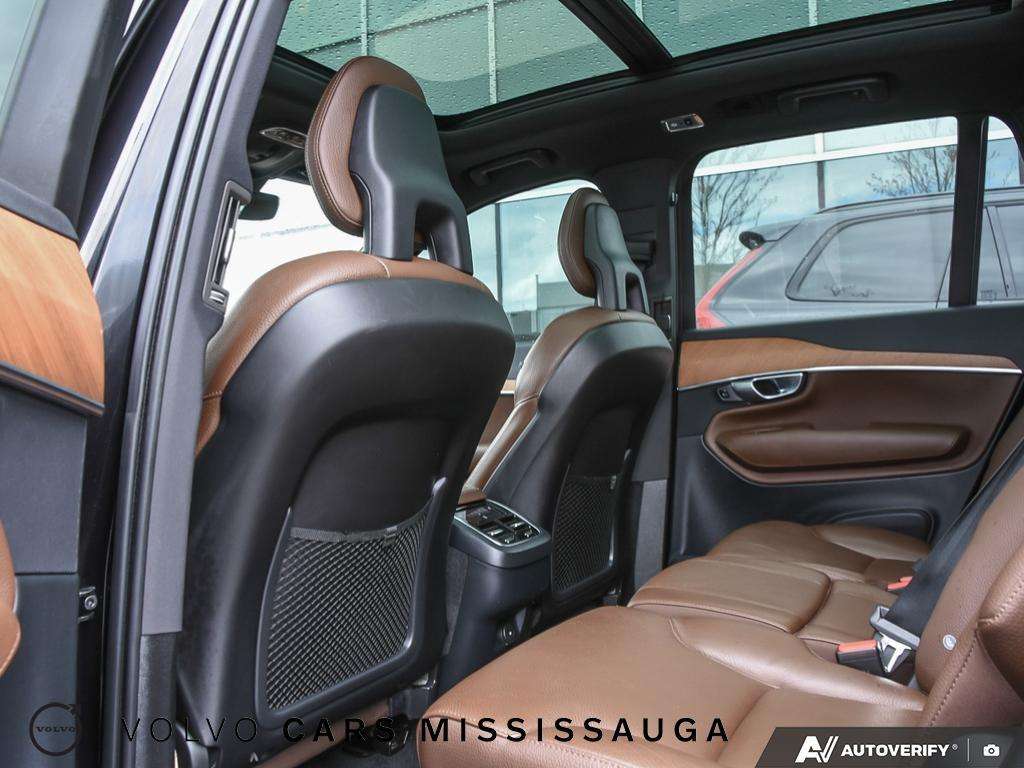 2022 Volvo XC90 Momentum thumb 24