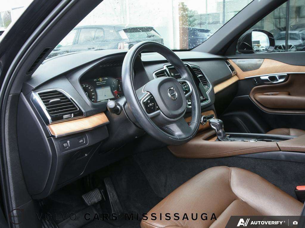 2022 Volvo XC90 Momentum thumb 13