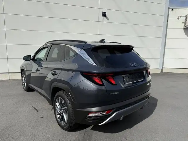 Hyundai Tucson view 7
