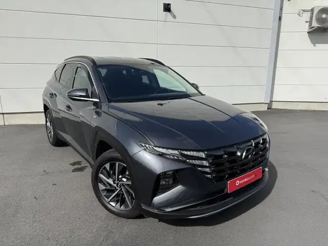 Hyundai Tucson view 3