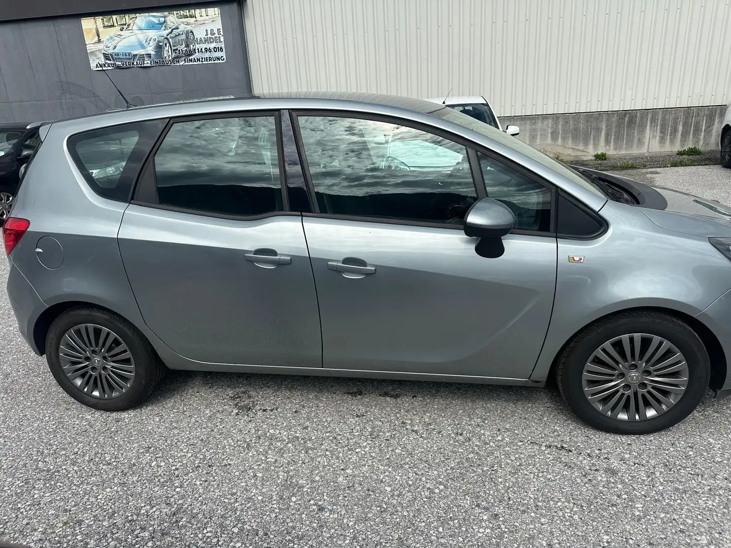 Opel Meriva 1,4 Benzin Pickerl 9/2027 - 2