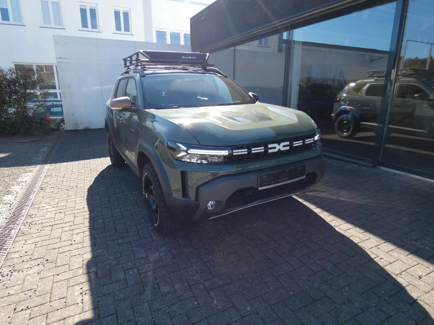 Dacia Duster III TCe 130 Extreme 4x4 ADVENTURE Grijs - 1