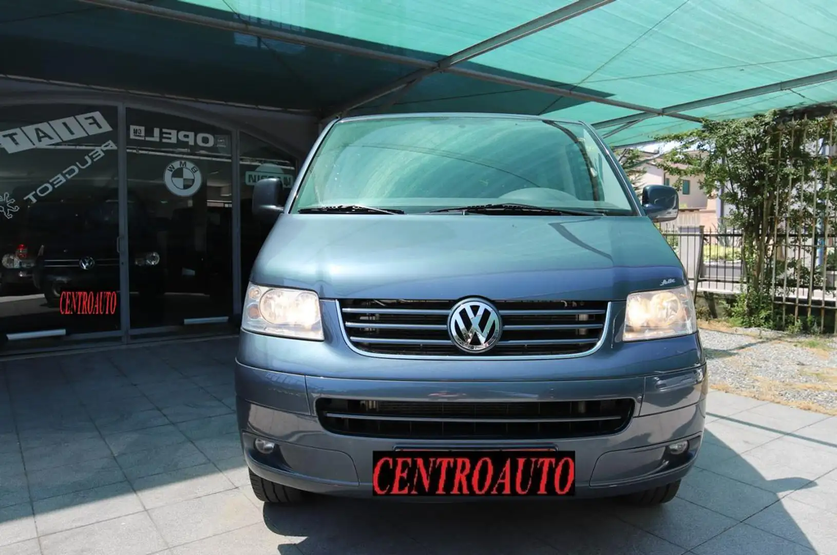 Volkswagen T5 2.5tdi 131cv 4motion 9 Posti Klima G.traino Сірий - 2