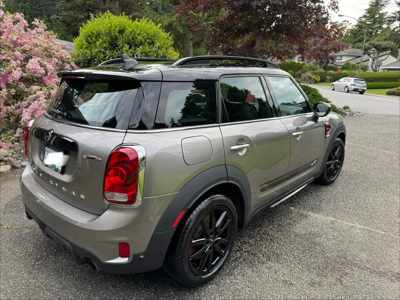 MINI Countryman снимка MINI Countryman
