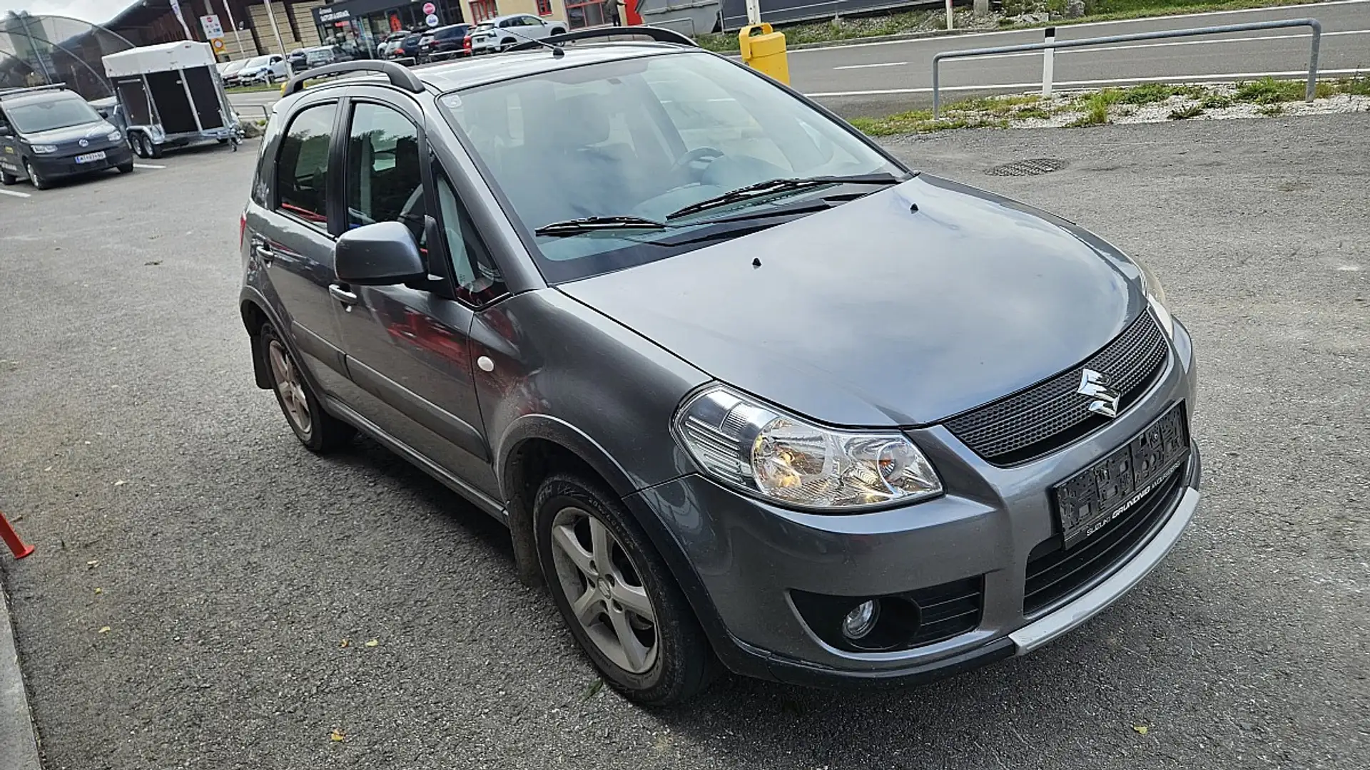 Suzuki SX4 1,9 GL DDiS deluxe++ 4WD Grau - 2