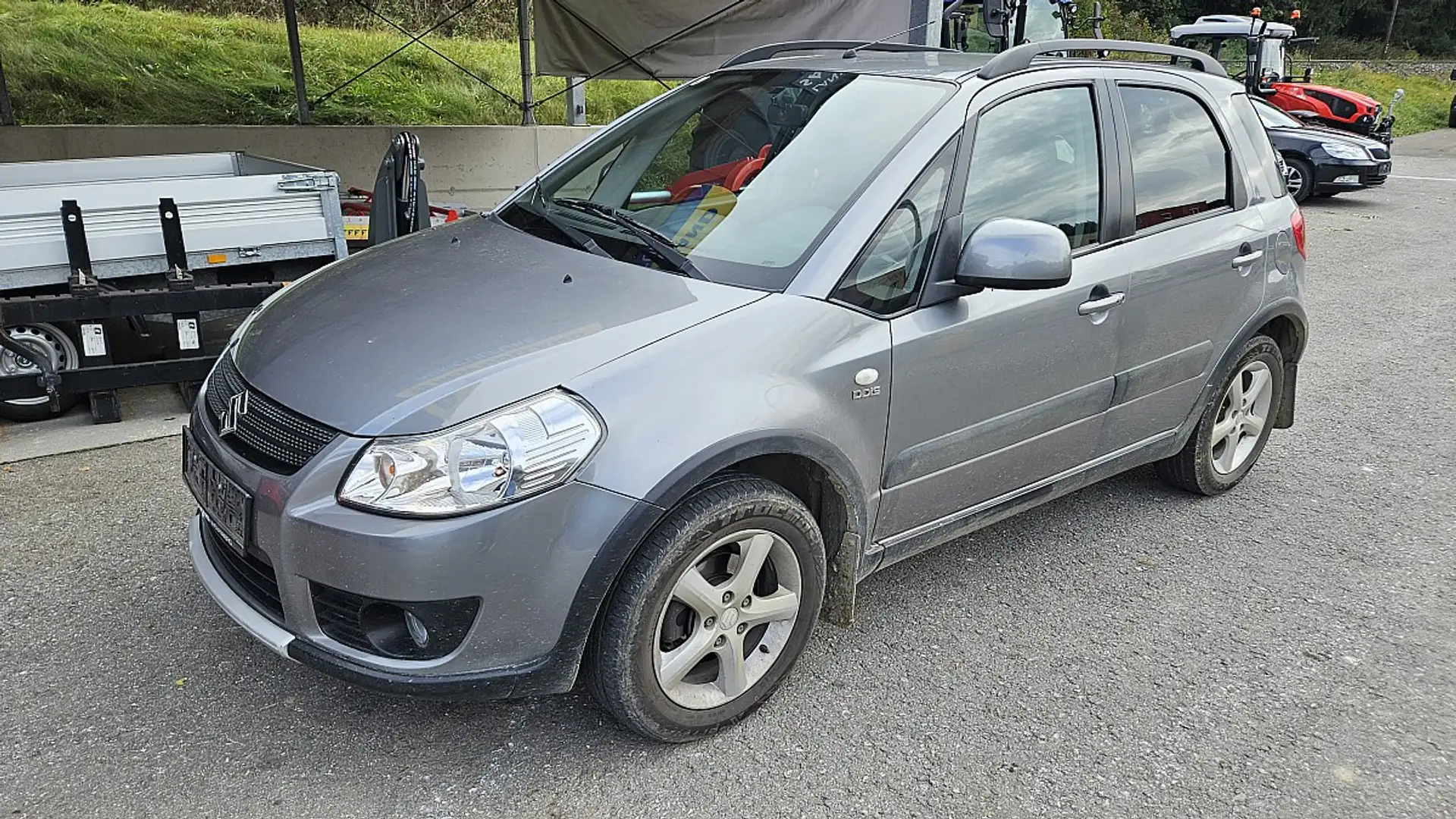 Suzuki SX4 1,9 GL DDiS deluxe++ 4WD Grau - 1