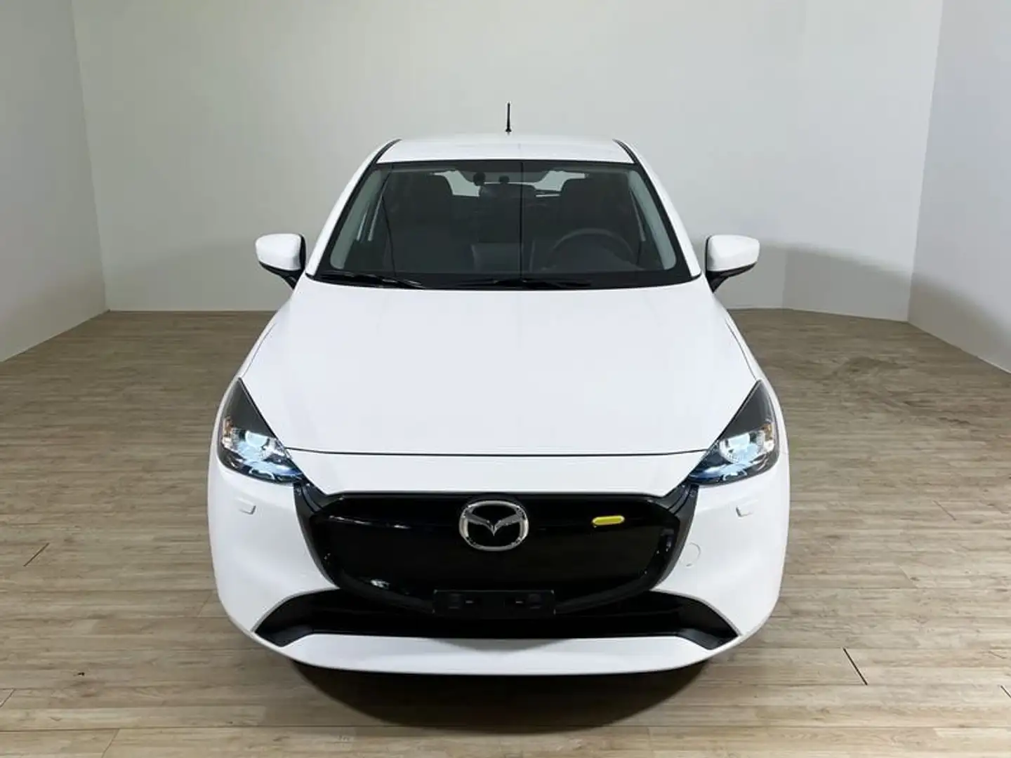 Mazda 2 1.5 Skyactiv-G Centre-Line Bianco - 2