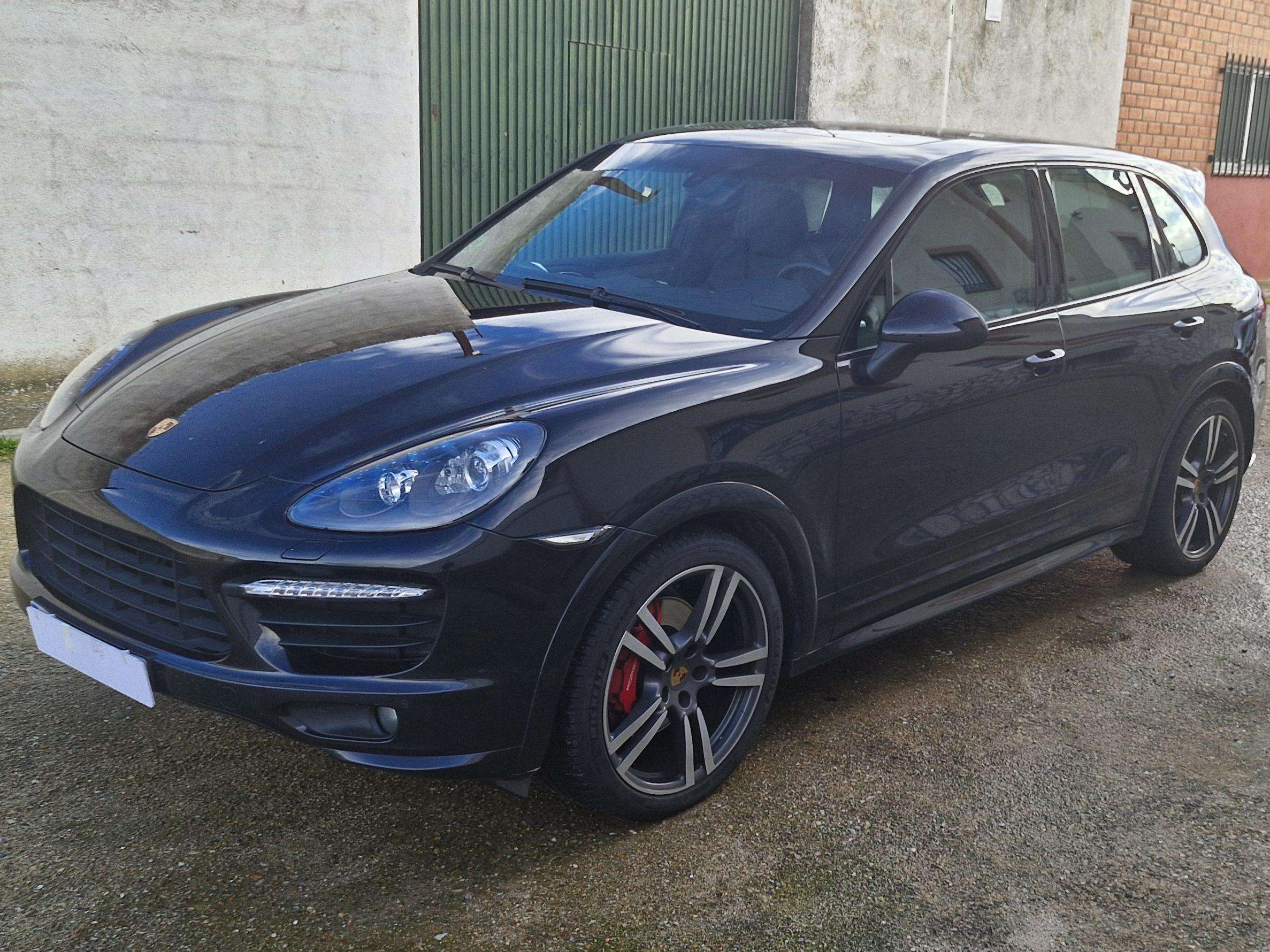 Porsche Cayenne Cayenne GTS Aut. - foto 1