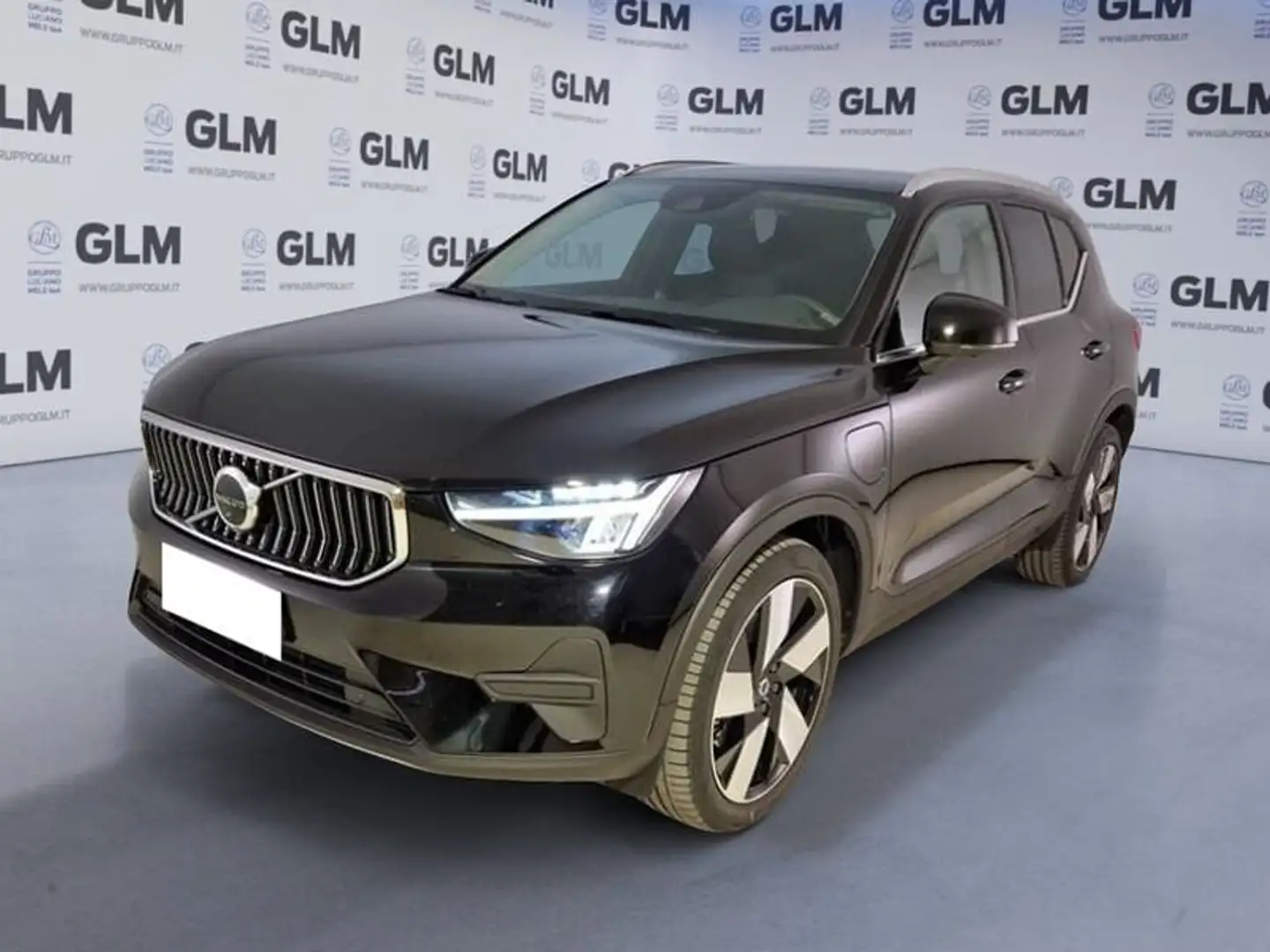 Volvo XC40 T4 Recharge Plug-in Hybrid automatico Plus Bright Nero - 1