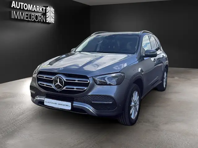 Mercedes-Benz Gle view 3