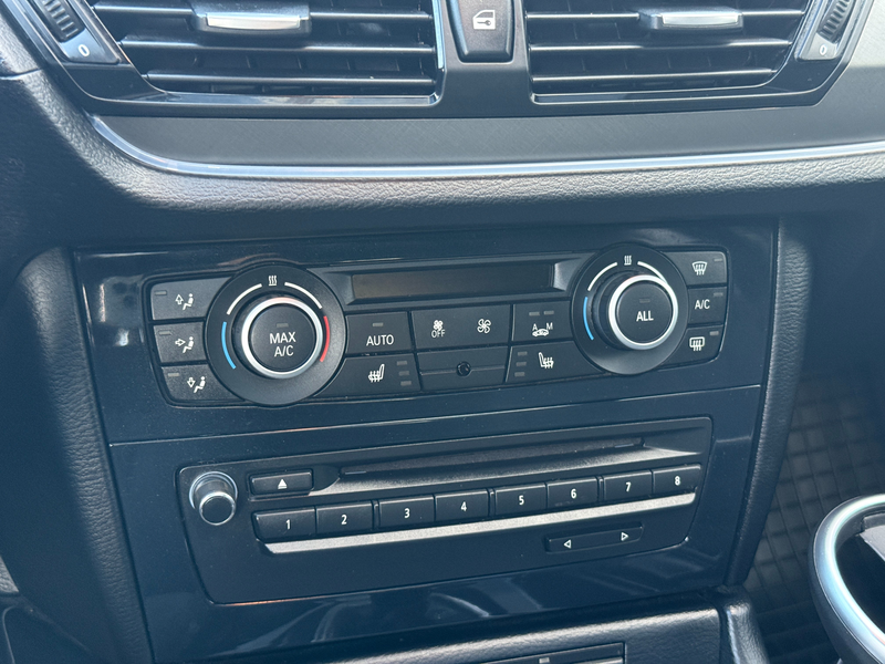 BMW X1 xDrive18d|m-Paket|Panorama|Navi|LED|Kundenauftrag — photo 15