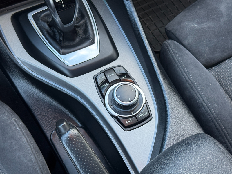 BMW X1 xDrive18d|m-Paket|Panorama|Navi|LED|Kundenauftrag — photo 13