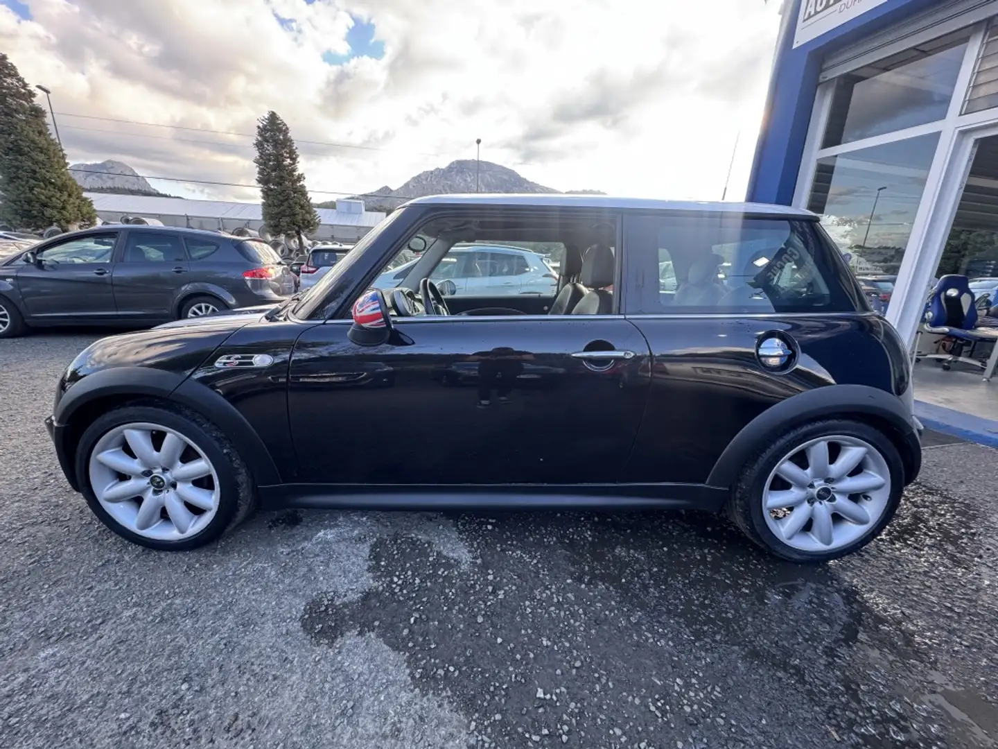 MINI Cooper S Negro - 2