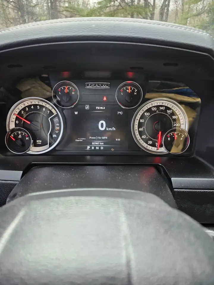 RAM 1500 снимка RAM 1500