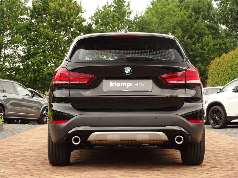 BMW X1 xDrive20i M-Sportstuur | HUD | 4x4 | BTW-Auto | Sp — photo 13