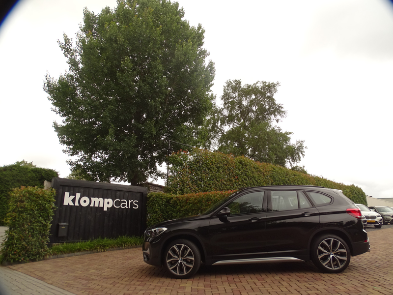 BMW X1 xDrive20i M-Sportstuur | HUD | 4x4 | BTW-Auto | Sp — photo 23