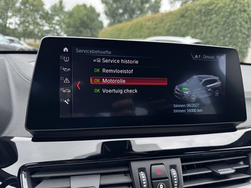BMW X1 xDrive20i M-Sportstuur | HUD | 4x4 | BTW-Auto | Sp — photo 31