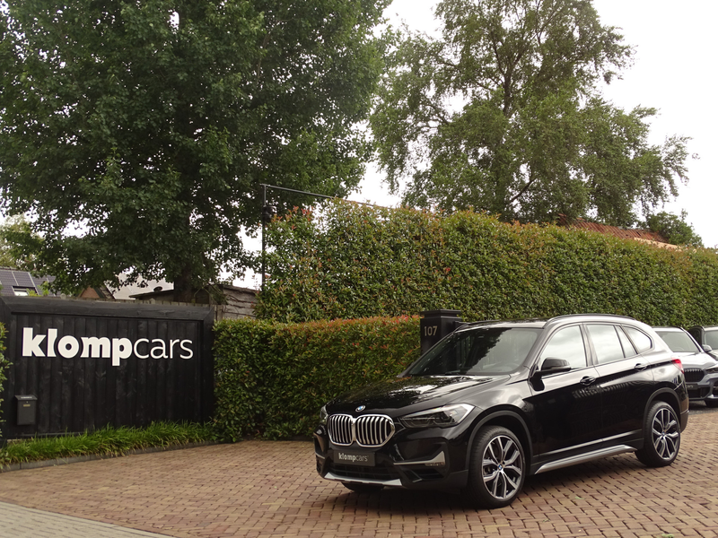 BMW X1 xDrive20i M-Sportstuur | HUD | 4x4 | BTW-Auto | Sp — photo 2