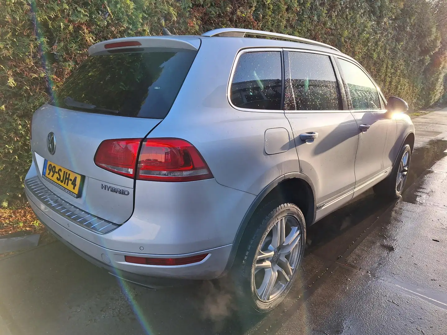 Volkswagen Touareg 3.0 TSI Hybrid Highline (Hybryde defect!!!) Grijs - 2