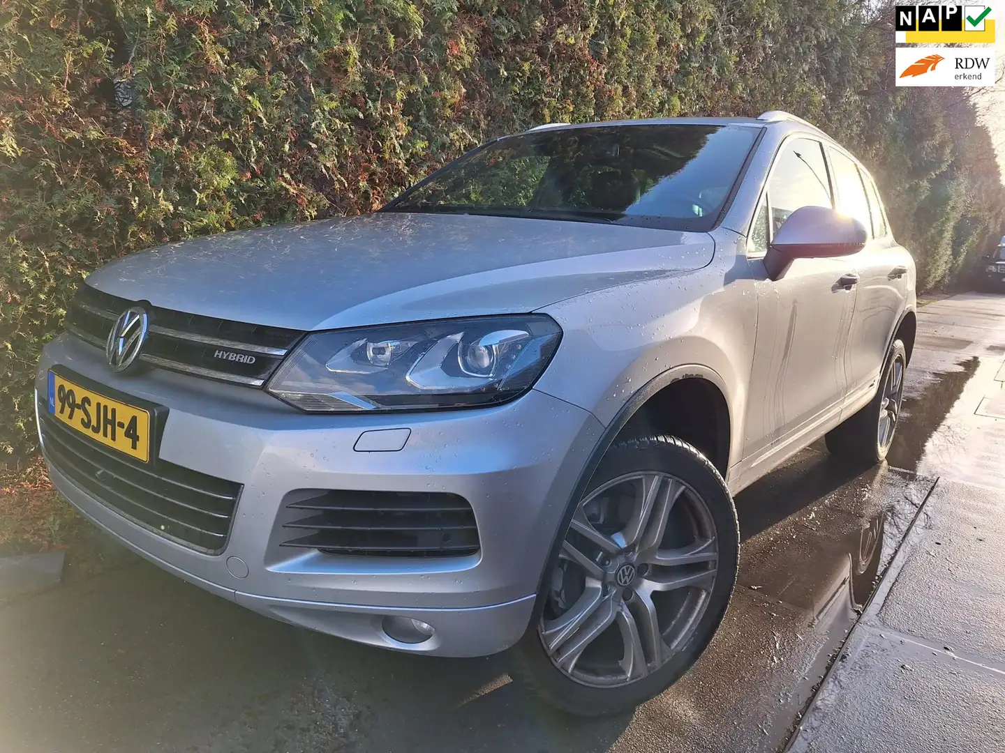 Volkswagen Touareg 3.0 TSI Hybrid Highline (Hybryde defect!!!) Grijs - 1