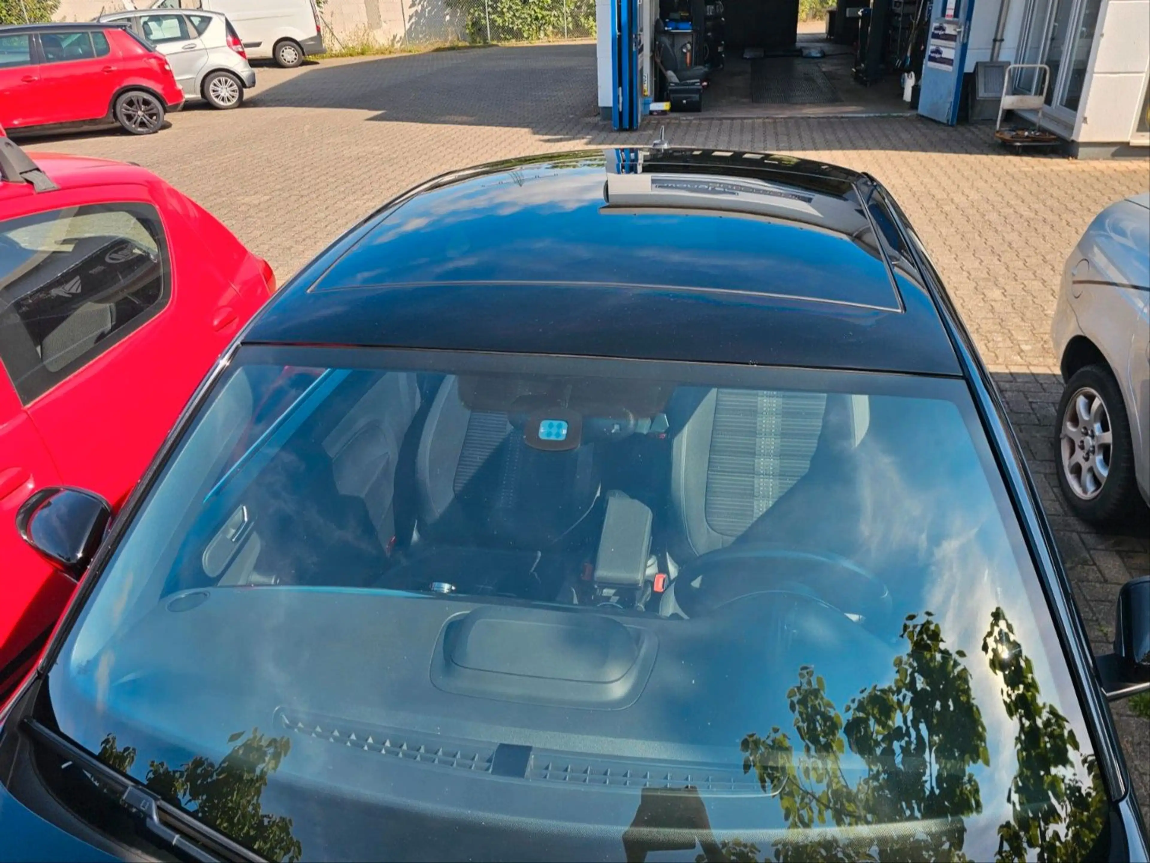 Volkswagen Beetle Lim. Sport — photo 7