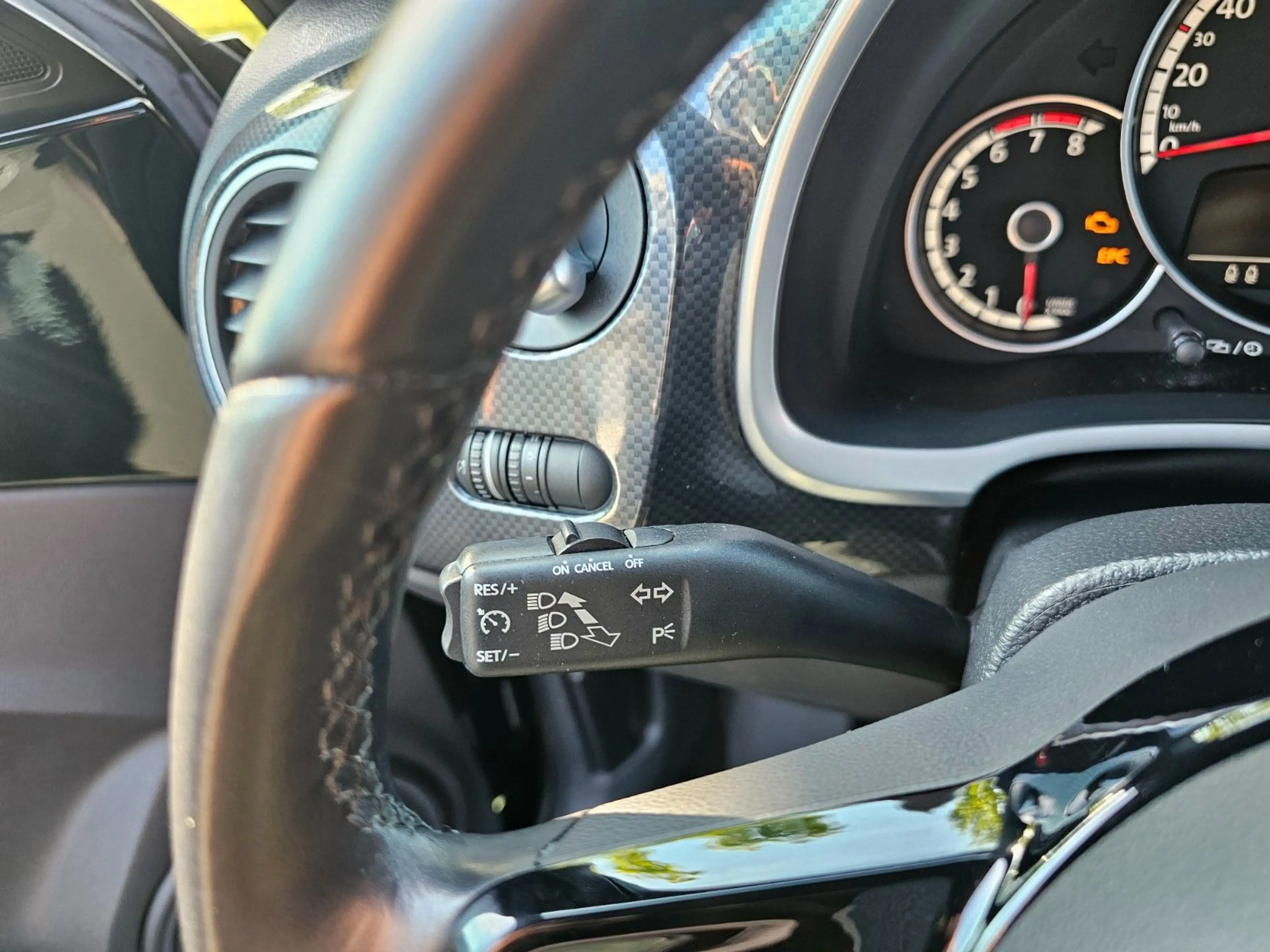 Volkswagen Beetle Lim. Sport — photo 13