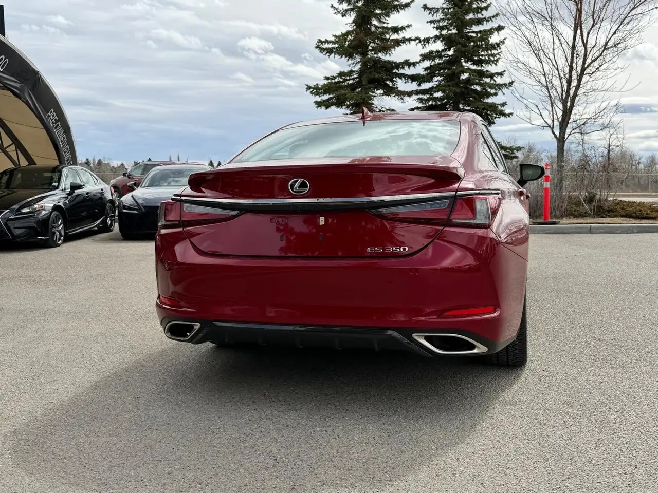 Lexus ES снимка Lexus ES