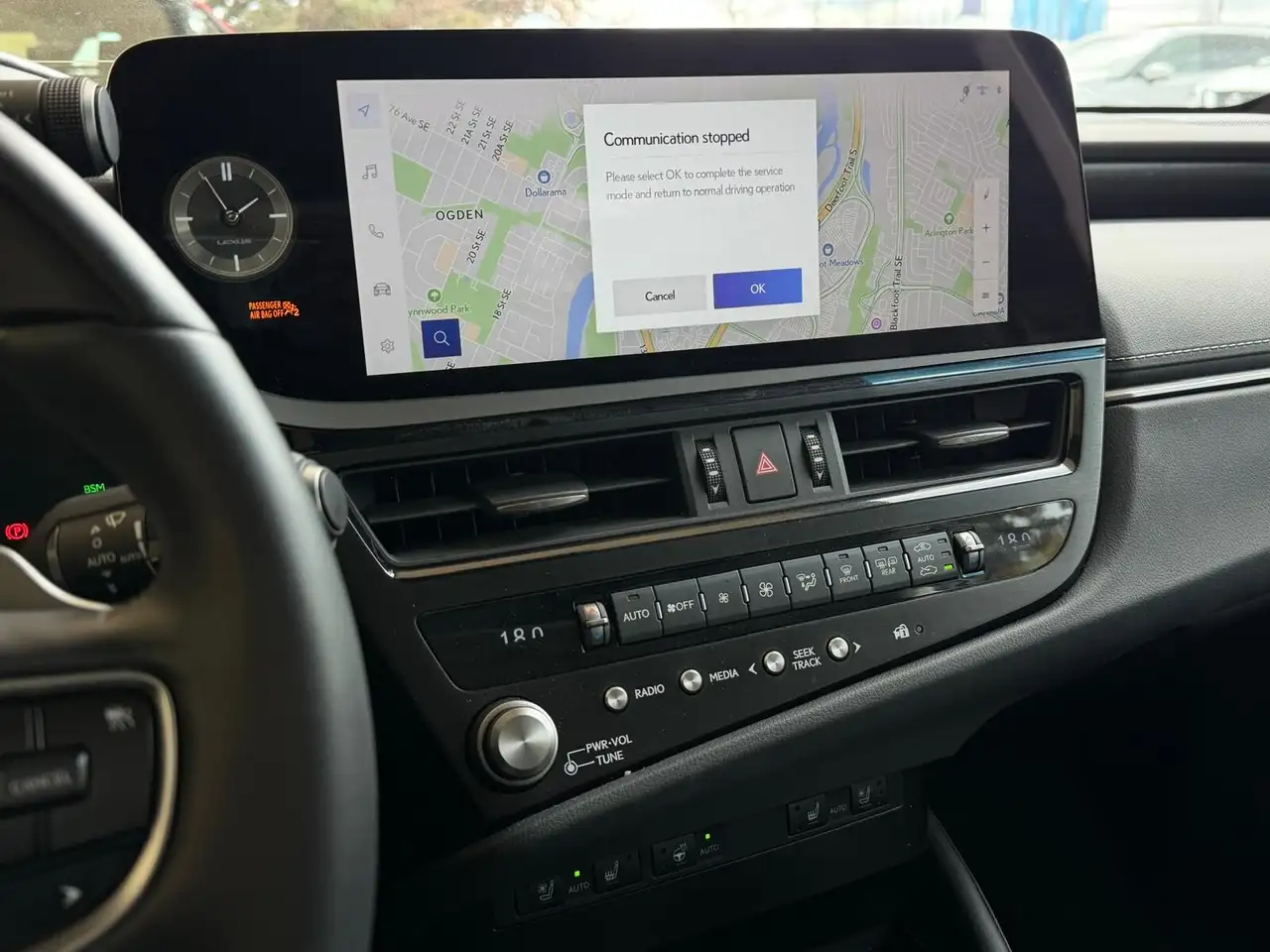 Lexus ES снимка Lexus ES