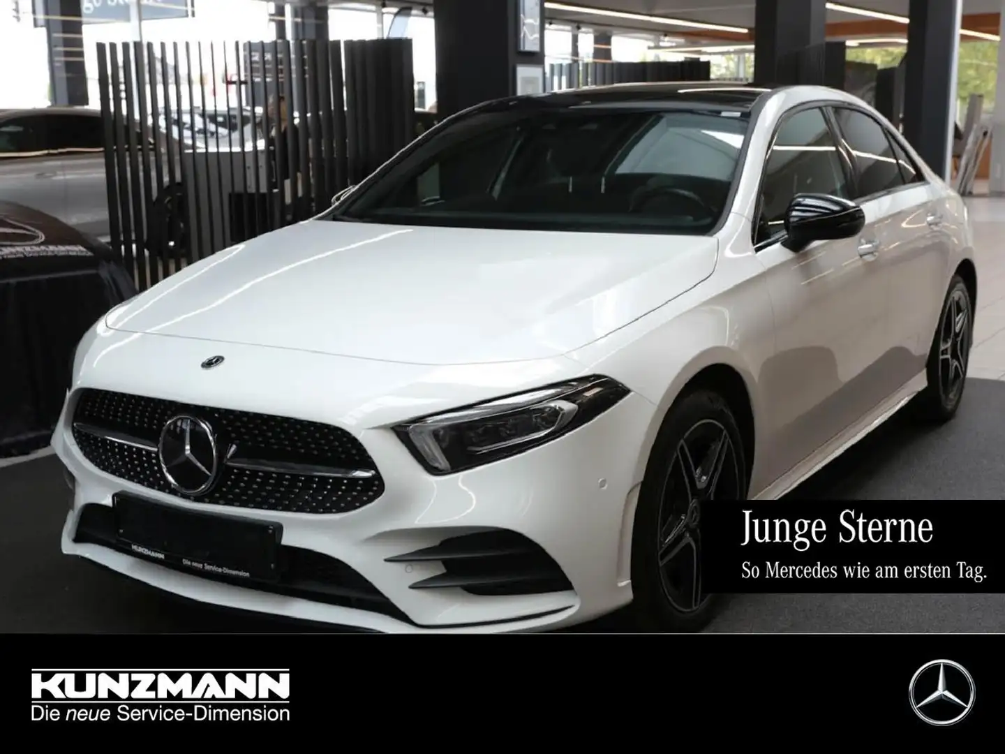 Mercedes-Benz A 250 e Limousine AMG Night Panorama Kamera AHK Blanc - 1