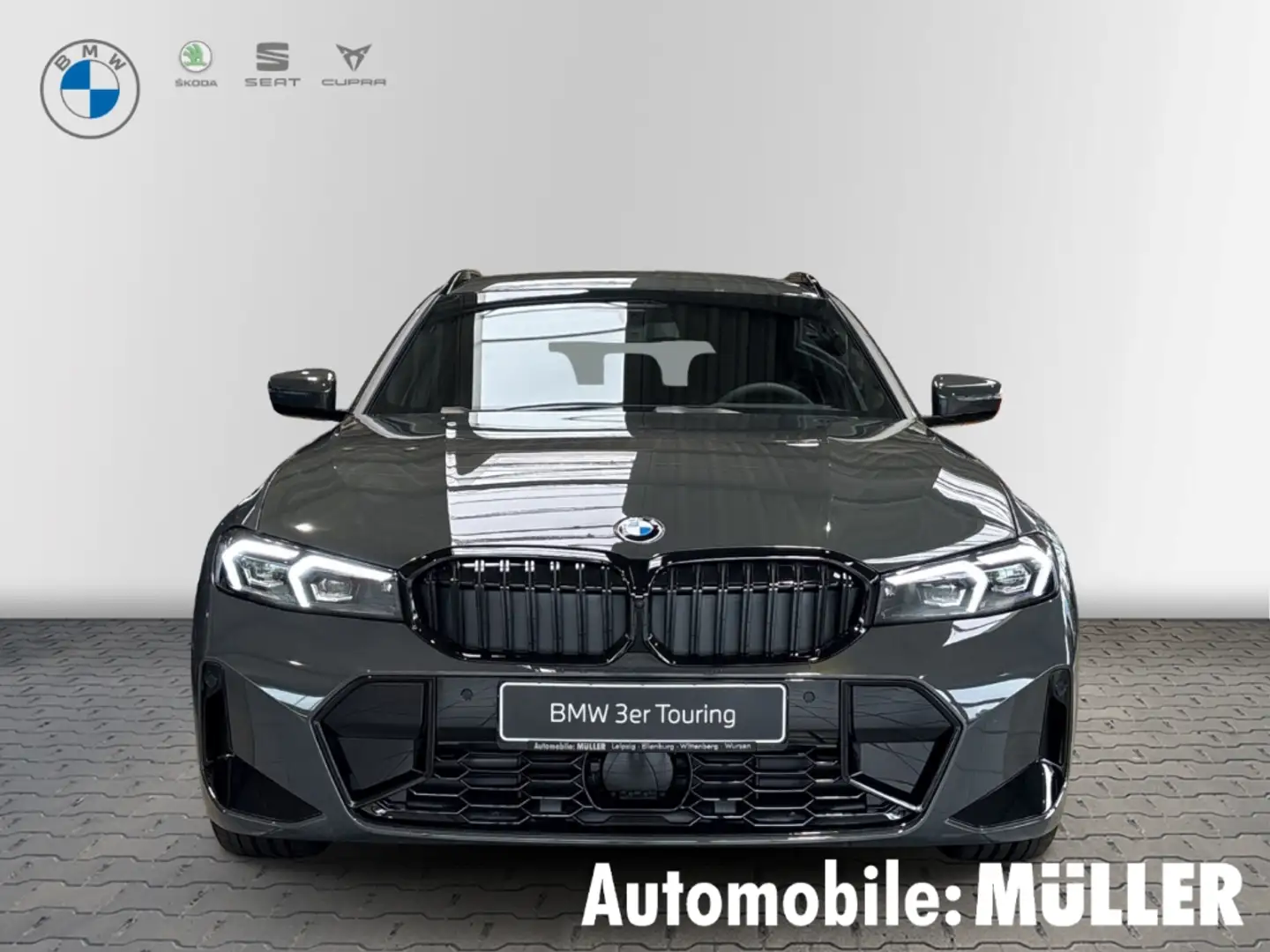 BMW 330 d xDrive Touring M Sport Mild-Hybrid EU6e Park-Ass Grau - 2