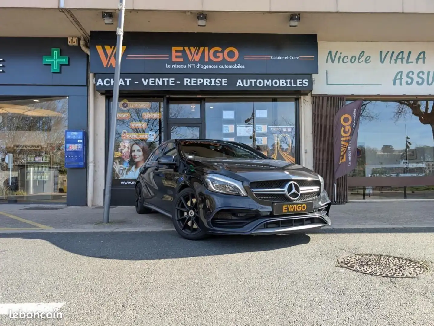 Mercedes-Benz A 45 AMG Mercedes 45 AMG 4Matic SPEEDSHIFT-DCT Noir - 1