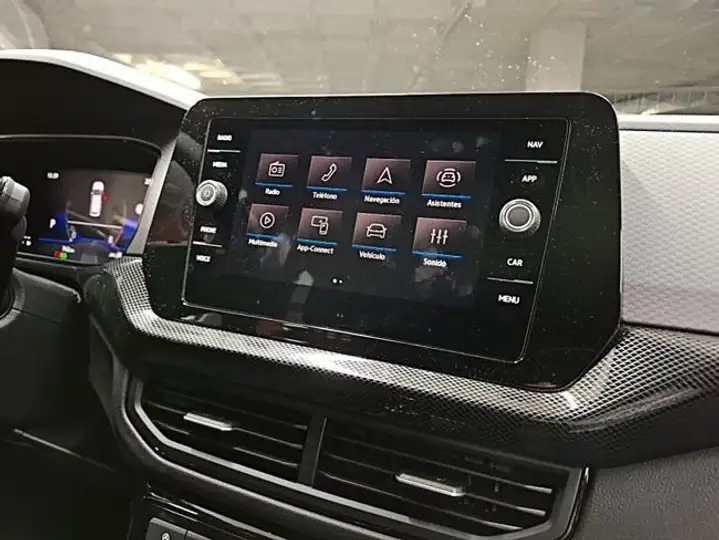 Volkswagen T-Cross "Más" 1.0 TSI 5 vel. 2025, foto 3