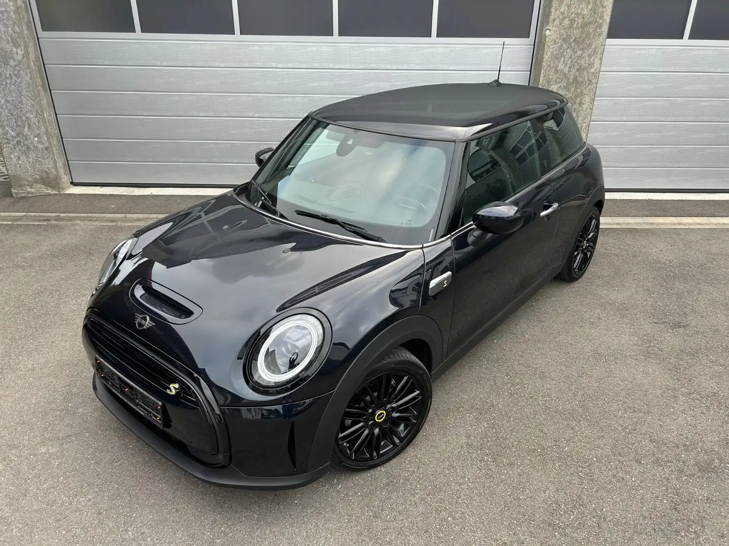 MINI Cooper SE YOURS Facelift LED Driving Assistant Noir - 2