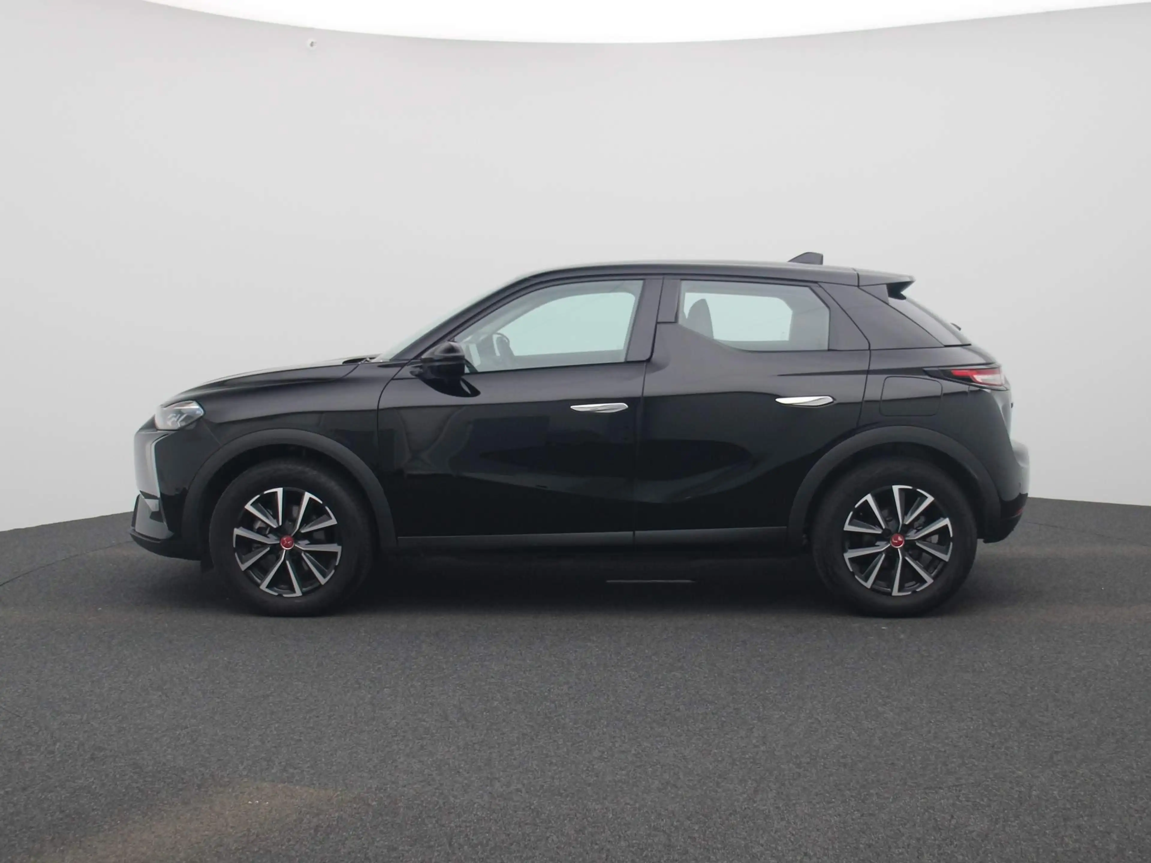 DS Automobiles DS 3 E-Tense Performance Line 54 kWh | Navi | ECC | PDC — photo 4