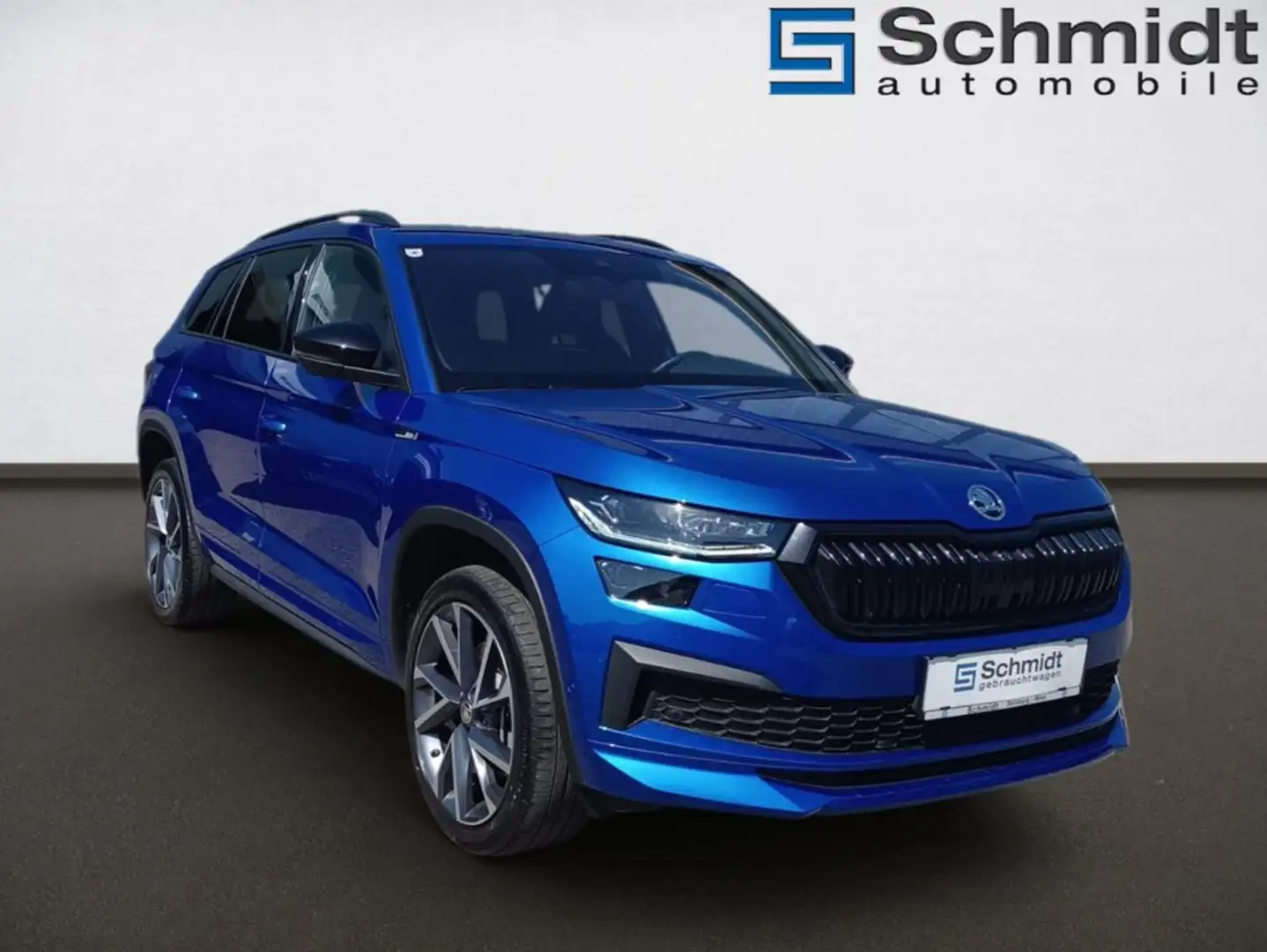Skoda Kodiaq 2,0 TDI SCR 4x4 Sportline DSG Blau - 1