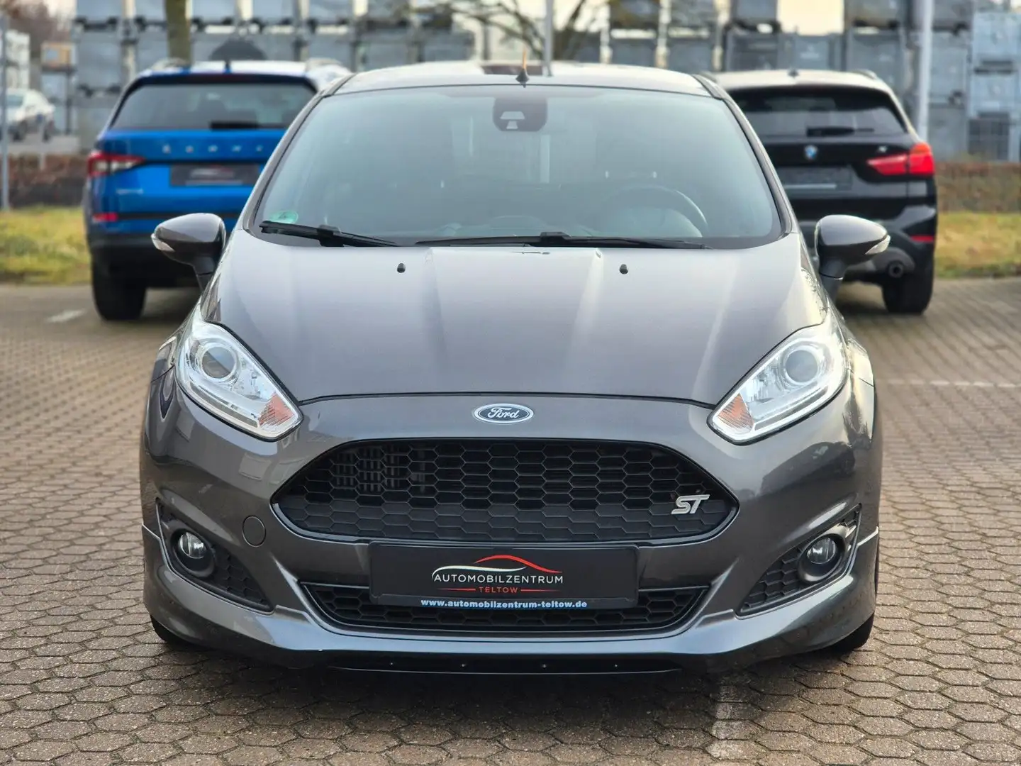 Ford Fiesta ST-Line Sitzheizung Kamera Tempomat PDC Gris - 2