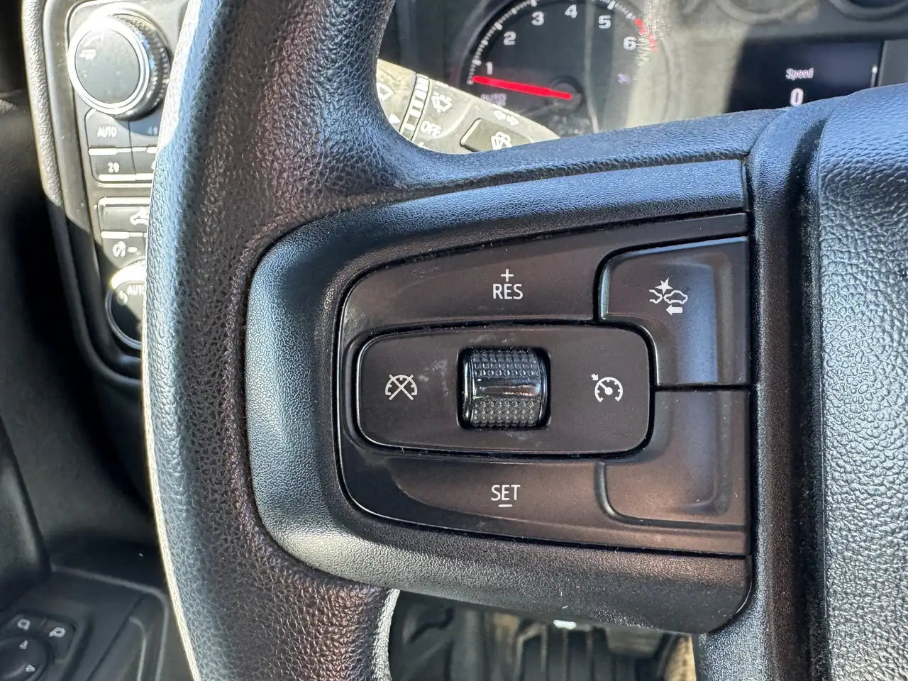 GMC Sierra 1500 photo GMC Sierra 1500
