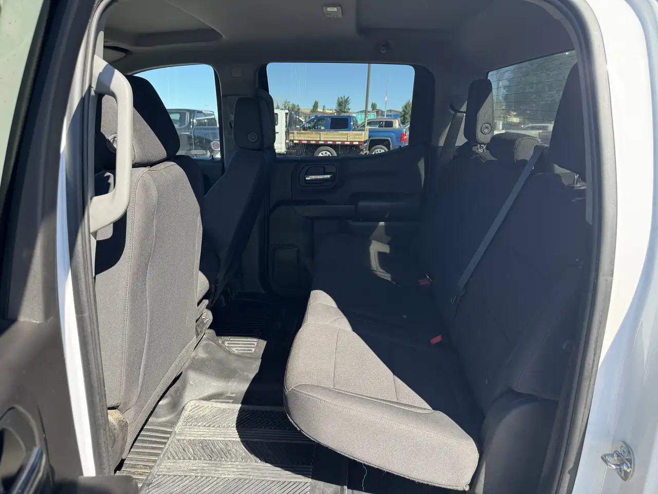GMC Sierra 1500 photo GMC Sierra 1500