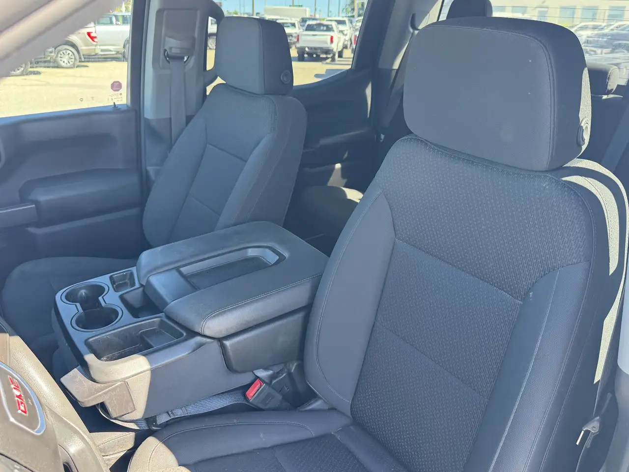 GMC Sierra 1500 photo GMC Sierra 1500