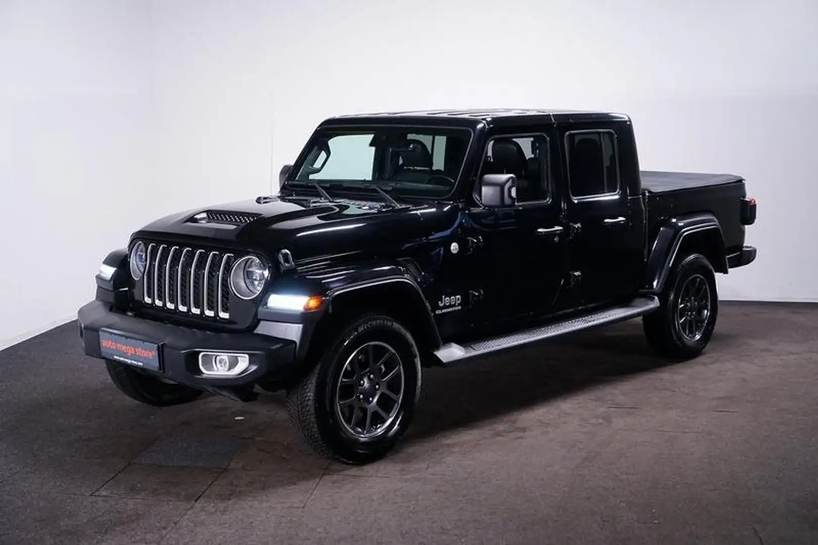 Jeep Gladiator 3.0 CRD Overland ACC/AUT/KeyLess/Luft/Navi/SHZ/Hif Negru - 1