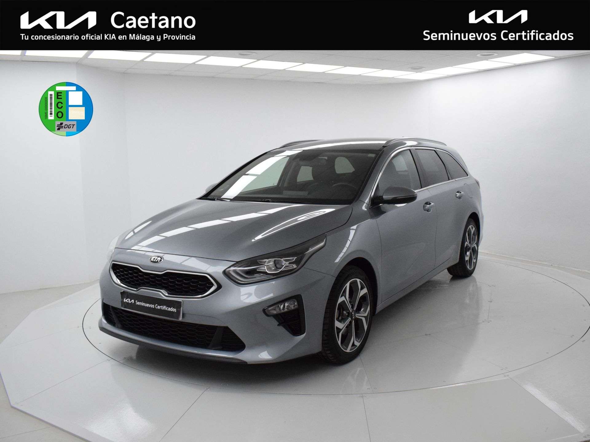 Kia Ceed / cee'd Tourer 1.6 MHEV iMT Tech DCT 136 - foto 1