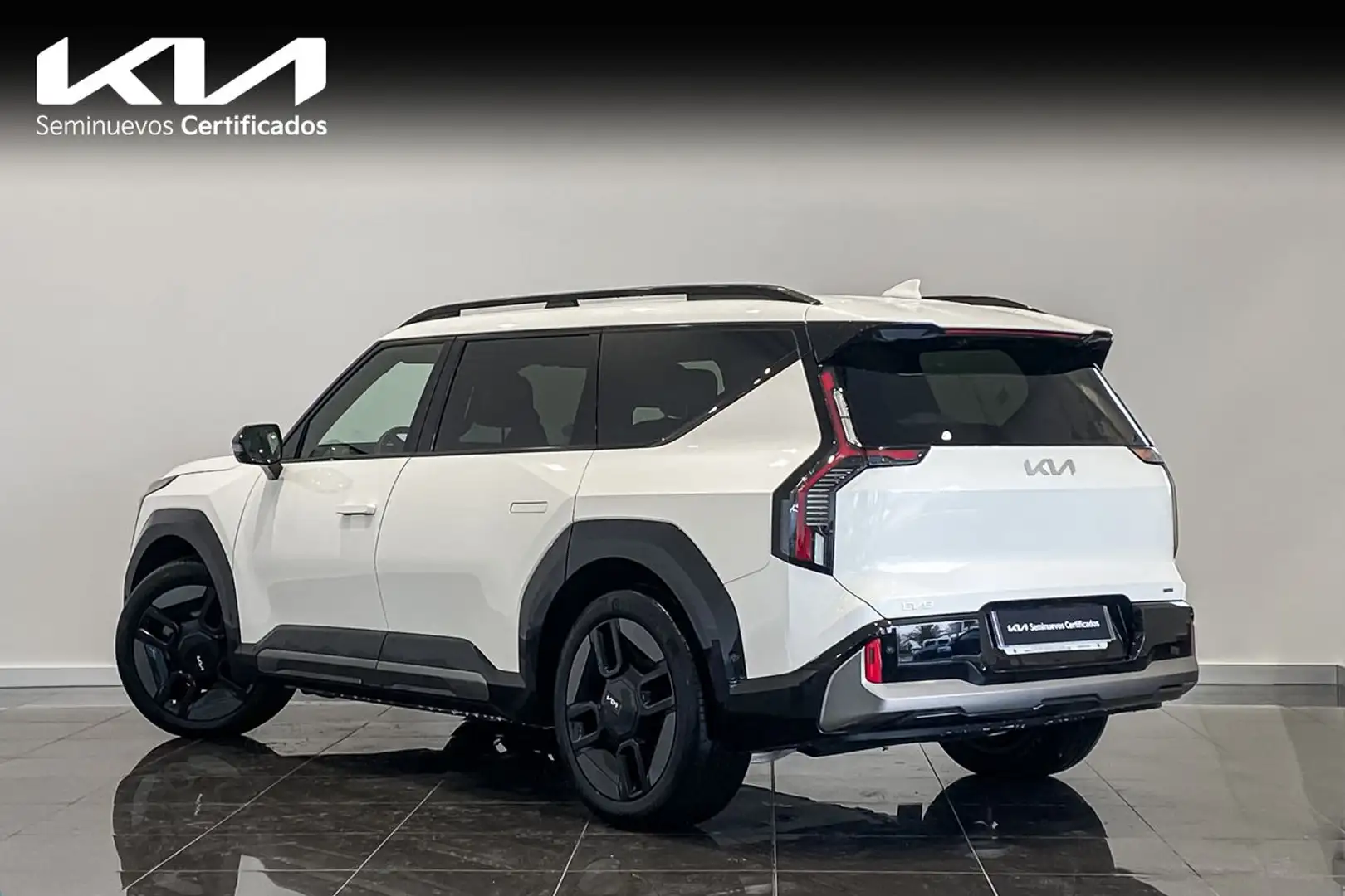 Kia EV9 GT-line AWD 7pl. 283kW Fehér - 2