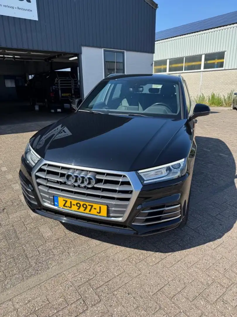 Audi Q5 2.0 TFSI quattro Sport Pro Line S Schwarz - 2