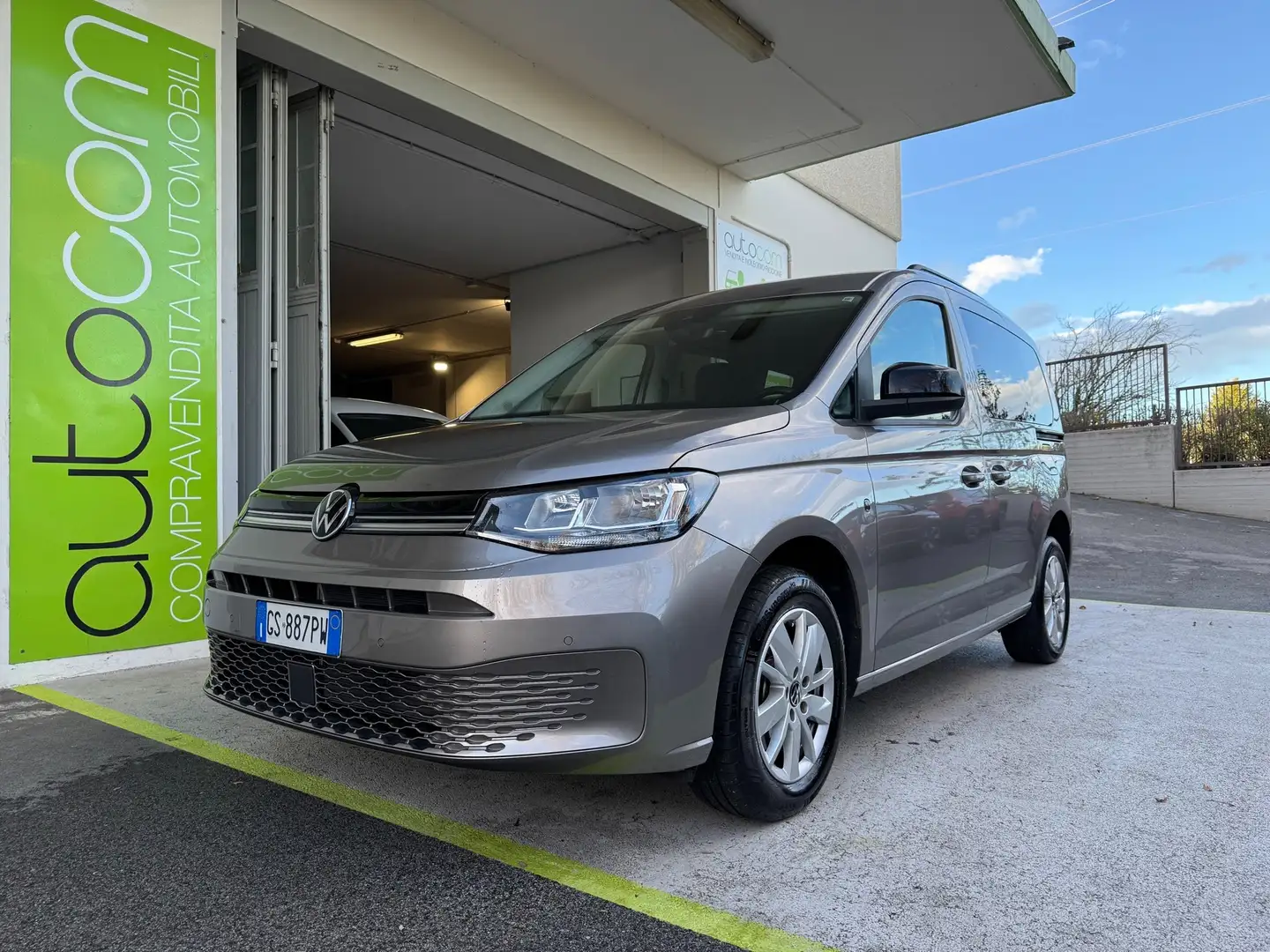 Volkswagen Caddy 1.5TSI LIFE GARANZIA 01-2029 CARPLAY-PDC AUTOCARRO Grijs - 1