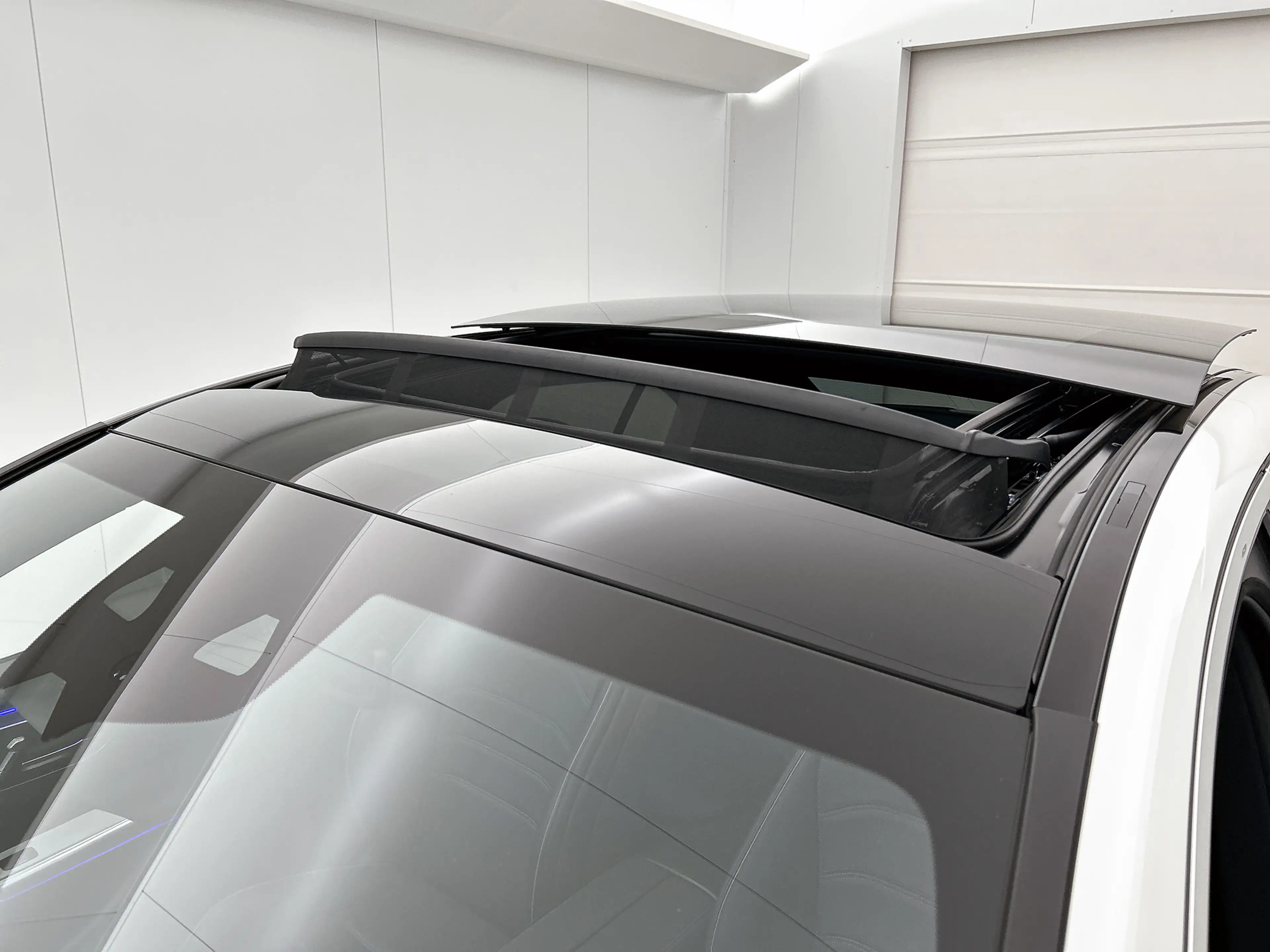 Mercedes-Benz E 300 e AMG Line Inclusief 24 maanden MB Certified garan — photo 14