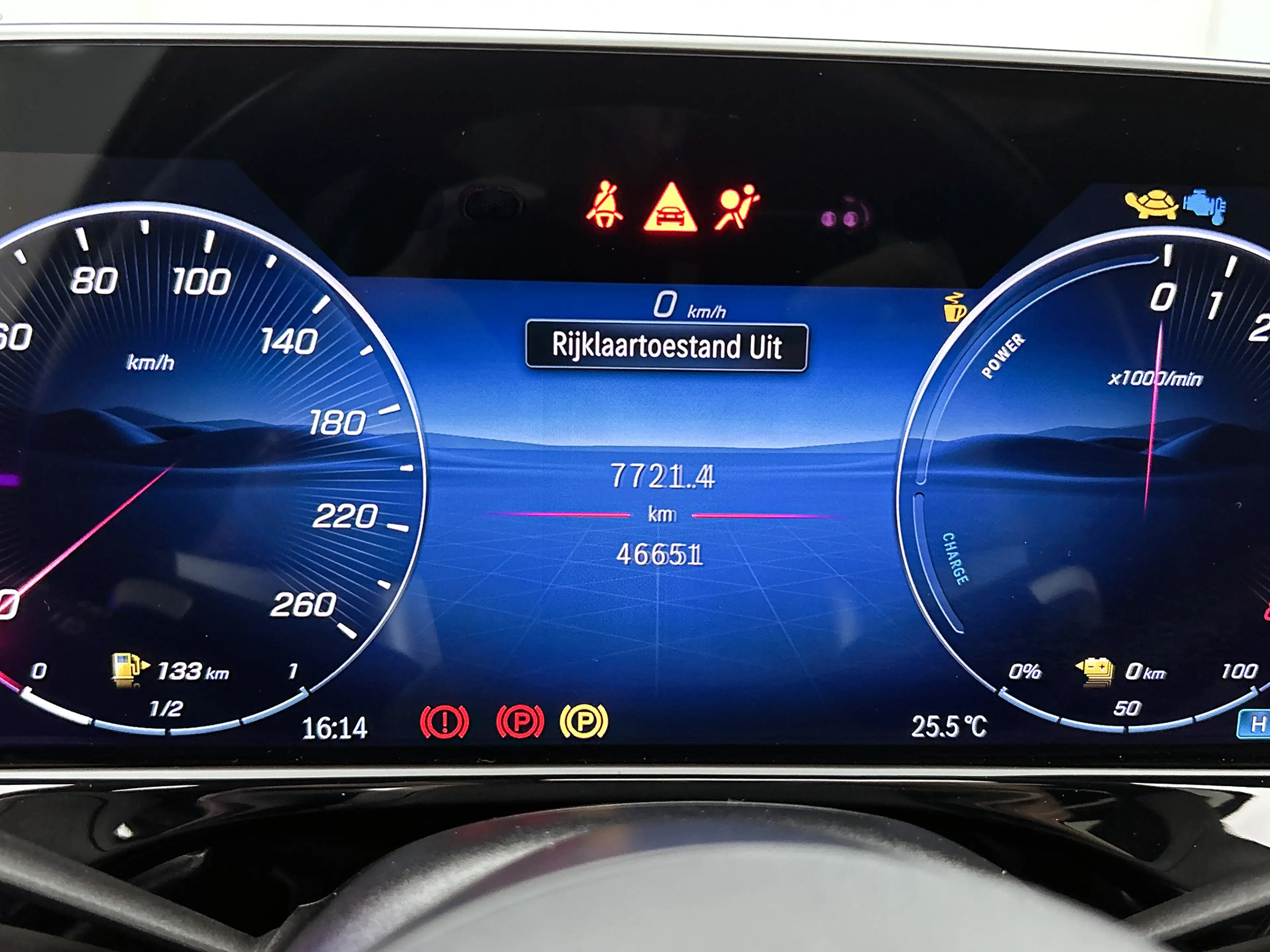Mercedes-Benz E 300 e AMG Line Inclusief 24 maanden MB Certified garan — photo 6