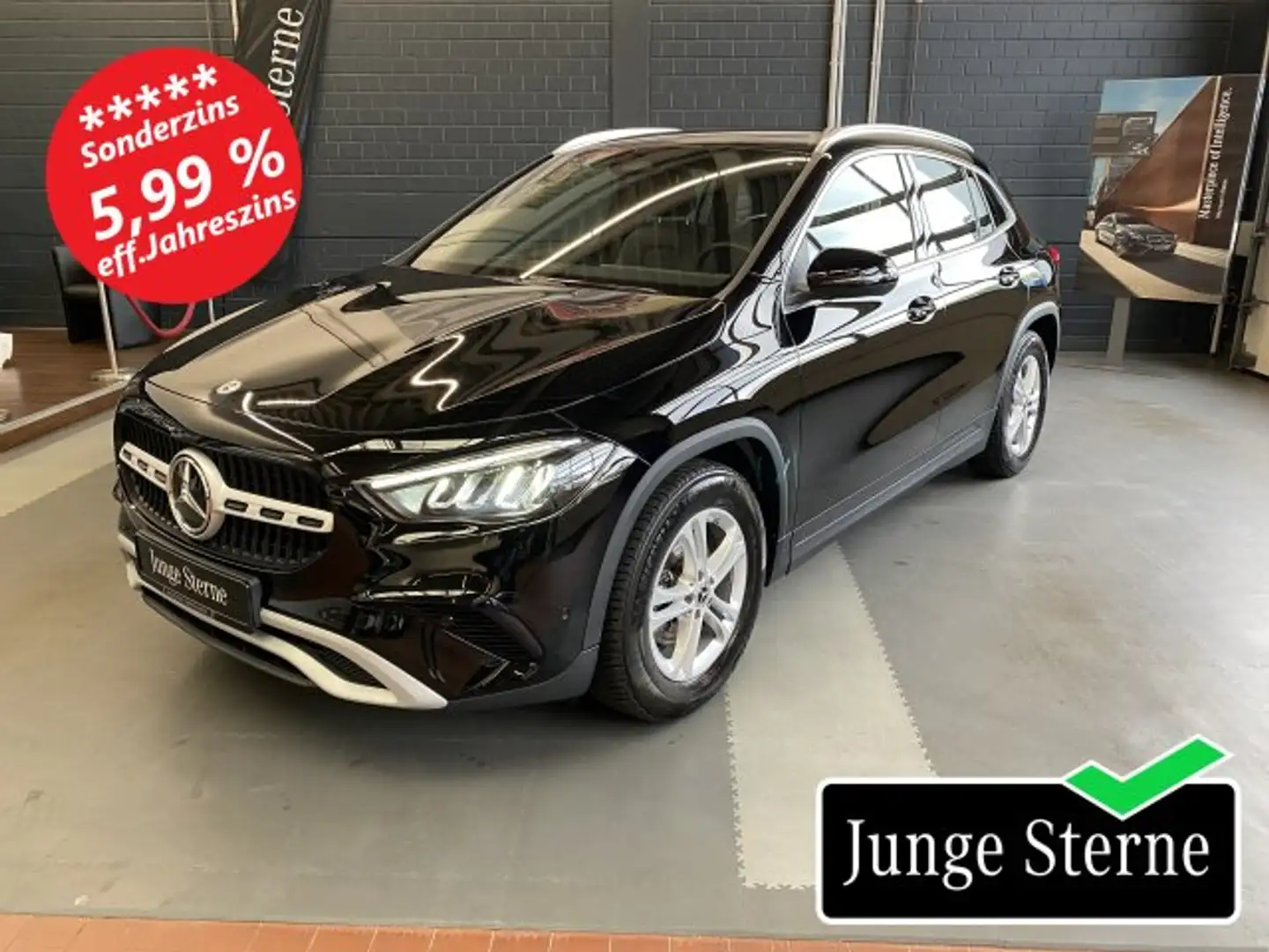 Mercedes-Benz GLA 200 GLA 200 Progressive Adv. LED MBUX Kamera Sitzh. Zwart - 1