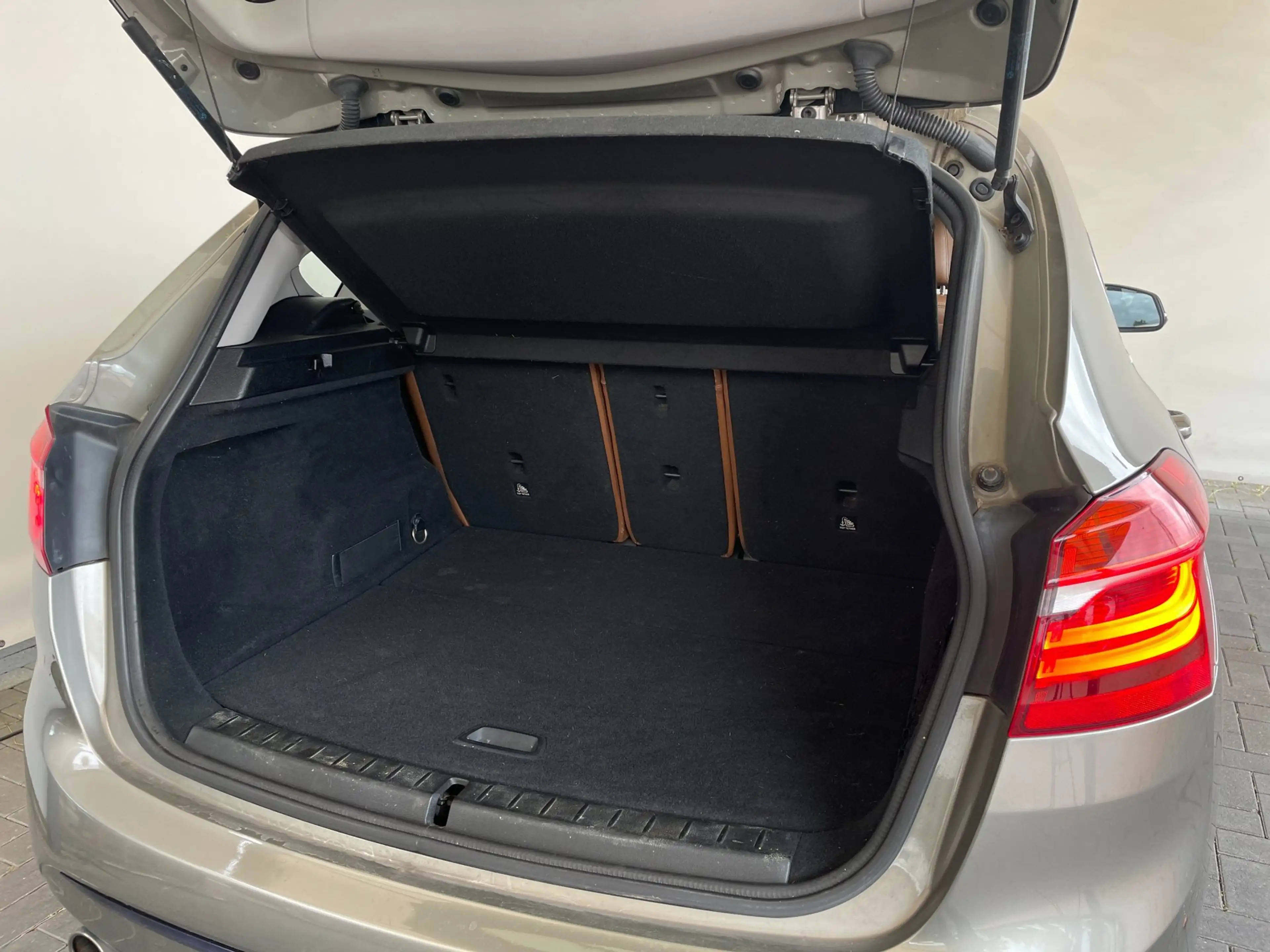 BMW 214 2-serie Active Tourer 214d Centennial Executive Sp — photo 7